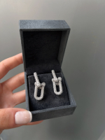 Full Taşlı İthal T küpe