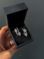 Qwera Baguette Diamond Küpe