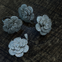 Chateau Rose Diamond Set