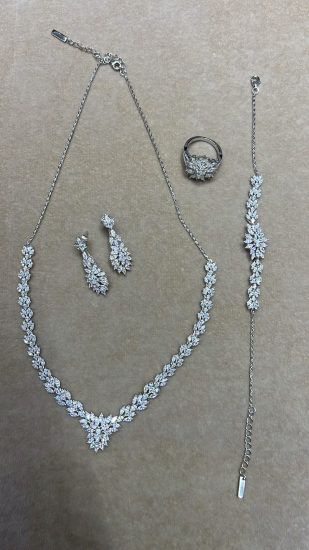 La Parla 4’lü İthal Set 