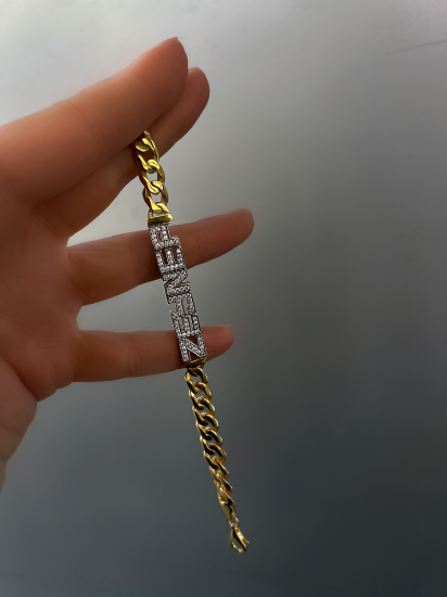 Altın işçilik Taşlı Gurmet İsim Bileklik