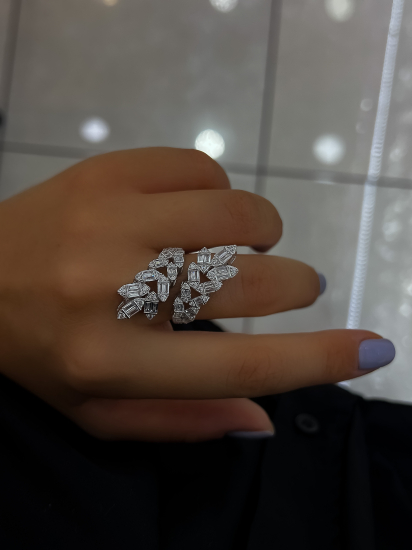 Soline Diamond Baguette Yüzük