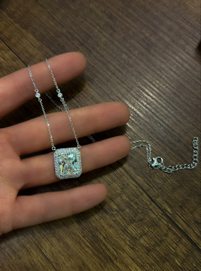 Dienaa Diamond Mozanit G color Kolye