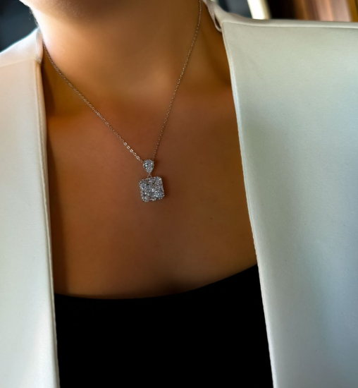 Vanio D Color Mozanit Ice cut Kolye
