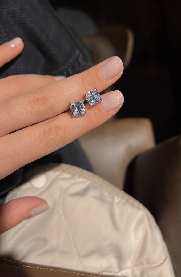 Mozanit G color Tektaş Küpe