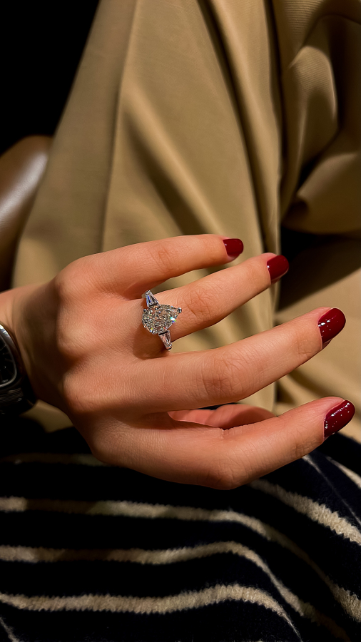 Alina Mozanitte G color Ice Cut Yüzük 