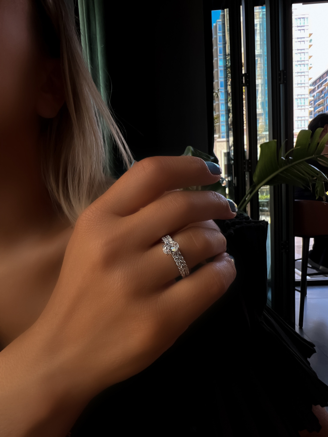 Shadow Love Oval Tektaş Ve Tamtur İkilisi