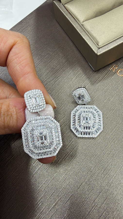 Geo Diamond İthal Küpe